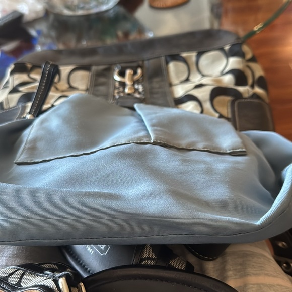 Coach handbag in good condition black and white leather care about 10 years - Picture 6 of 11